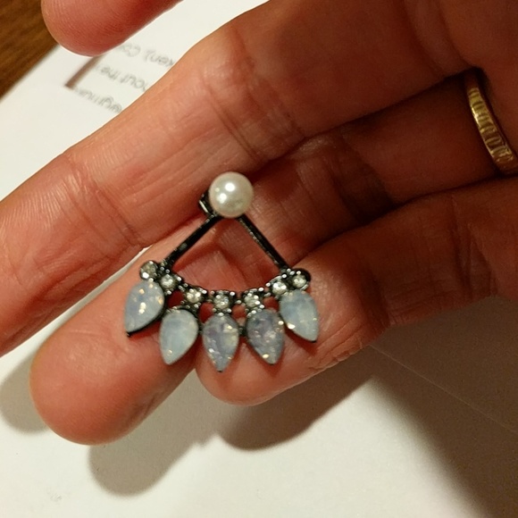 A pair of ear jacket earrings. - Picture 3 of 3